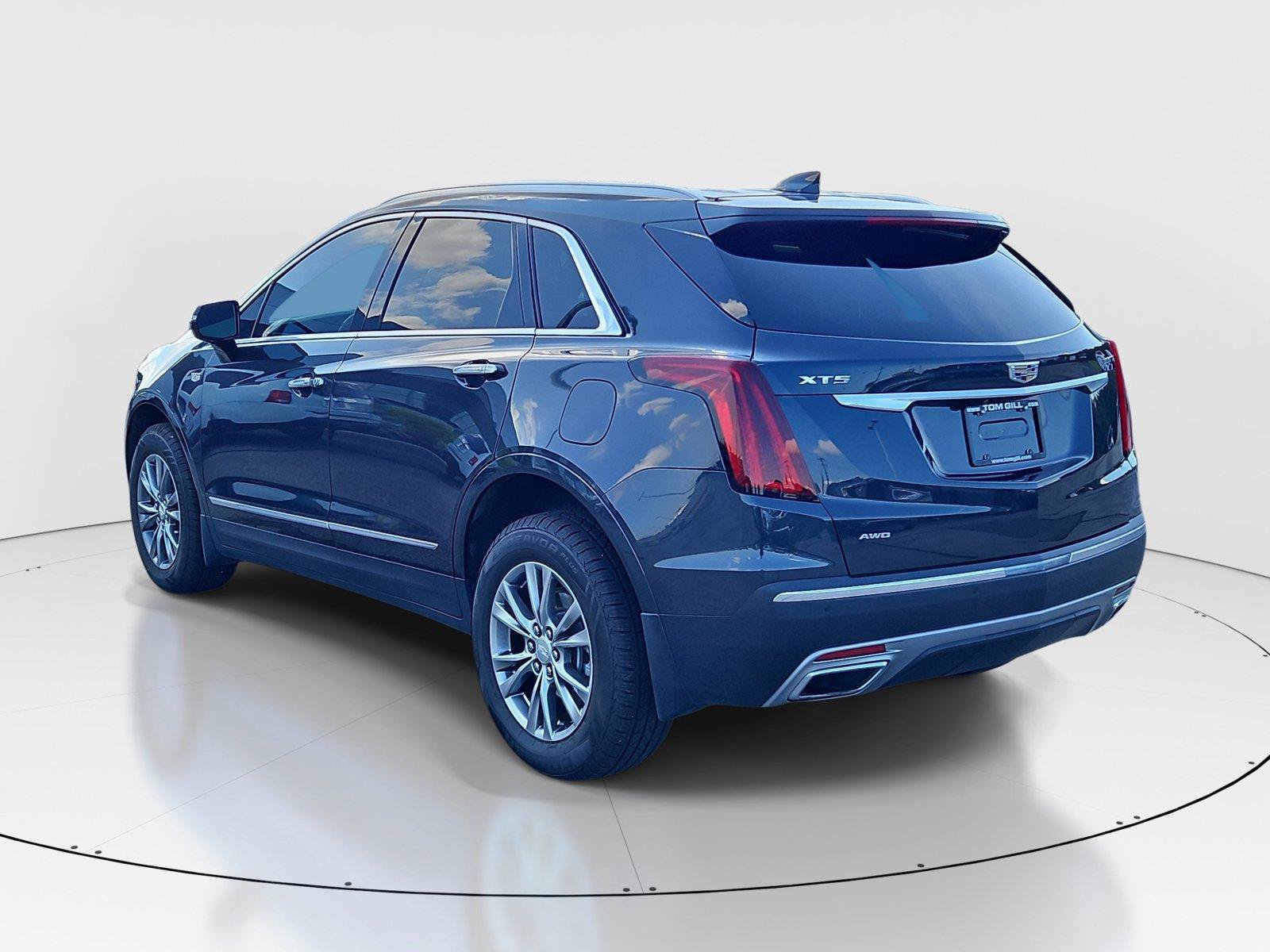 Used 2023 Cadillac XT5 Premium Luxury AWD/4WD image 3