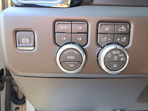 New 2026 GMC Sierra 1500 Denali w/ Technology Package image 37