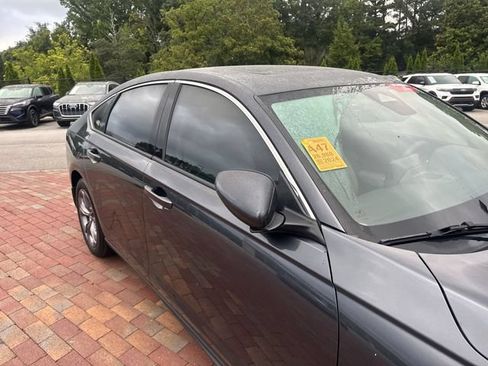 Used 2024 Honda Accord EX image 18