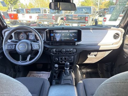 Used 2024 Jeep Wrangler Sport S image 26