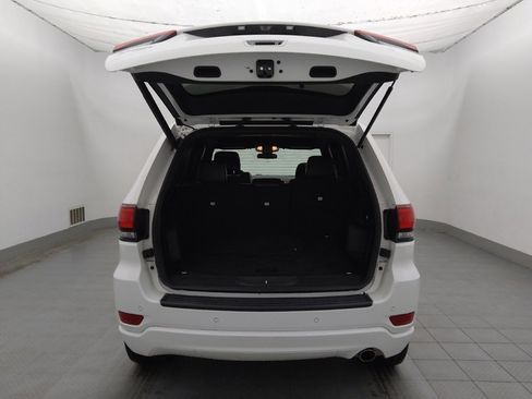 Used 2021 Jeep Grand Cherokee Laredo X AWD/4WD image 29