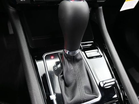 New 2026 Jeep Compass Latitude image 22