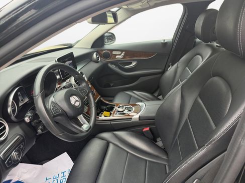Used 2018 Mercedes-Benz C 300 4MATIC Sedan image 11