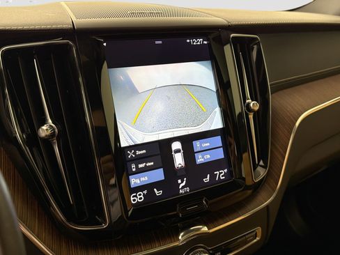 Used 2020 Volvo XC60 T5 Inscription w/ Protection Package Premier image 14