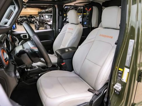 Used 2023 Jeep Gladiator Mojave w/ LED Lighting Group image 68