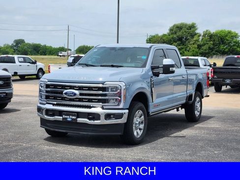New 2026 Ford F250 King Ranch w/ Chrome Package AWD/4WD image 3