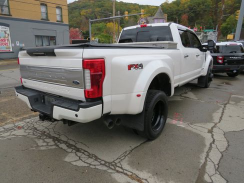 Used 2018 Ford F450 Platinum w/ Platinum Ultimate Package image 7