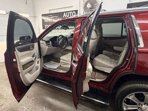 Used 2017 GMC Yukon Denali w/ Open Road Package AWD/4WD image 21