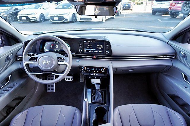 Certified 2026 Hyundai Elantra Sport FWD image 27
