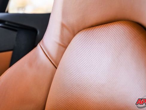 Used 2014 Porsche Cayman S image 26