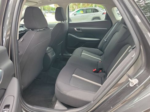 Used 2025 Hyundai Sonata SEL FWD image 9