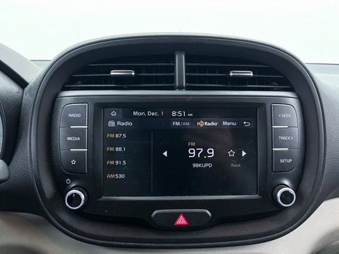 Certified 2023 Kia Soul LX image 14