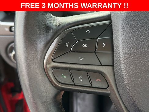 Used 2019 Jeep Cherokee Trailhawk AWD/4WD image 41