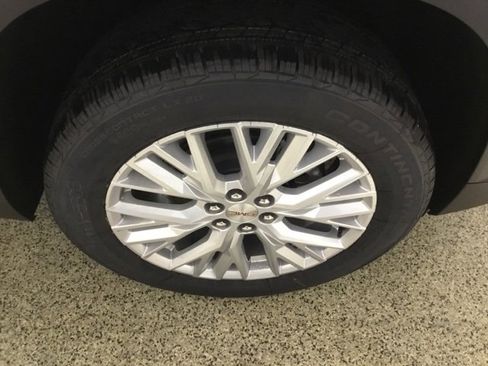 New 2026 GMC Acadia Elevation image 24