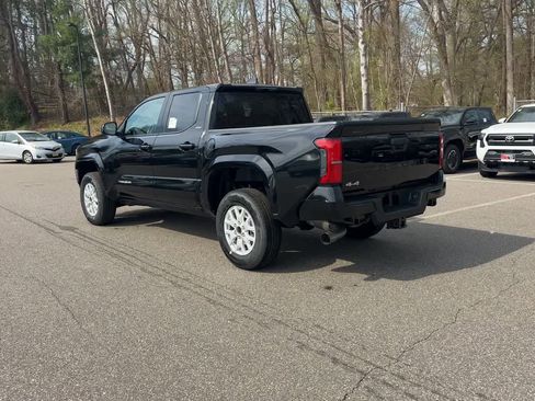 New 2026 Toyota Tacoma SR5 AWD/4WD image 6
