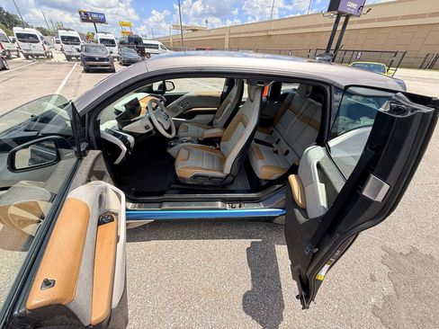 Used 2014 BMW i3 RWD image 8