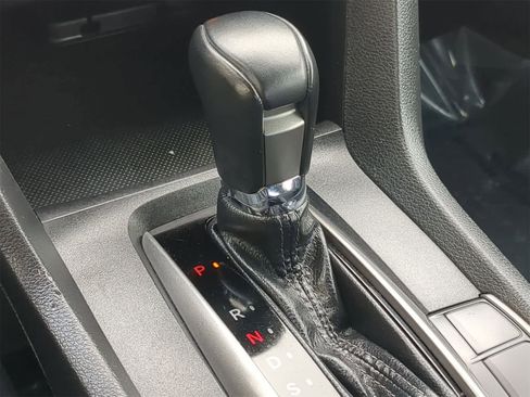 Used 2019 Honda Civic Sport image 36