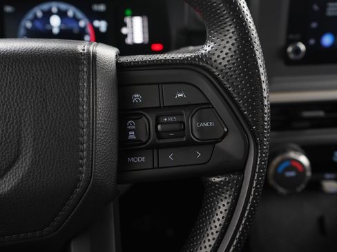 Certified 2025 Toyota Tacoma SR image 29