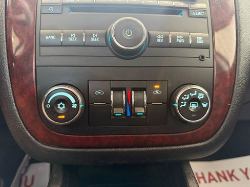 Used 2009 Chevrolet Impala LS FWD image 29