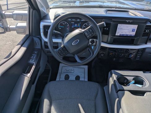 Used 2025 Ford F250 XL w/ XL Off-Road Package AWD/4WD image 16