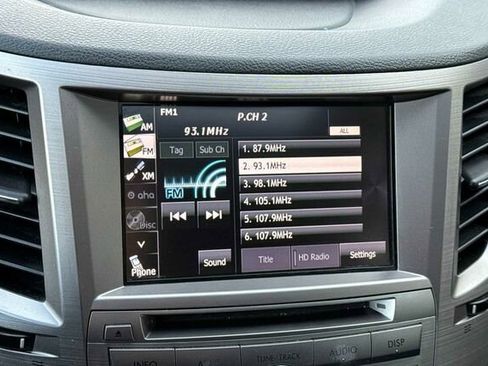 Used 2014 Subaru Outback 2.5i Premium image 18