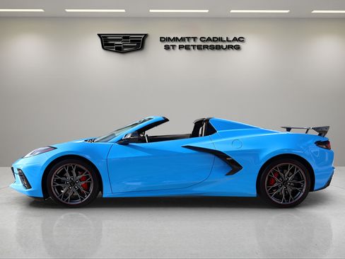 Used 2025 Chevrolet Corvette Stingray Convertible w/ 1LT RWD image 4