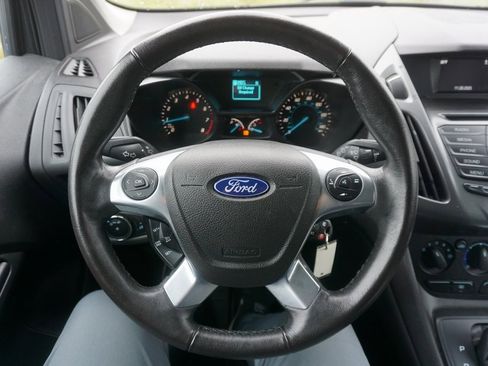 Used 2018 Ford Transit Connect XL image 3