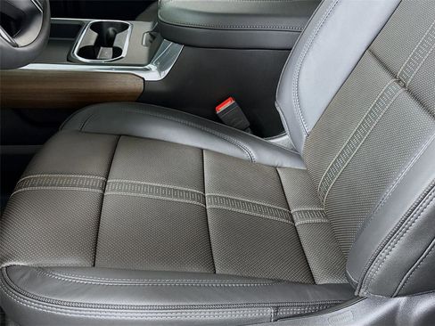 New 2026 Chevrolet Silverado 3500 High Country w/ High Country Premium Package image 15