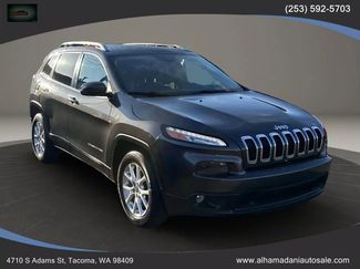 Used 2016 Jeep Cherokee Latitude w/ Cold Weather Group image 1