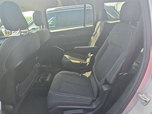 Used 2022 Jeep Grand Cherokee L Laredo w/ Luxury Tech Group I AWD/4WD image 7