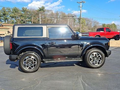 Certified 2022 Ford Bronco Outer Banks image 8