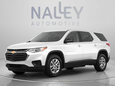 Used 2019 Chevrolet Traverse LT w/ LPO, Blackout Package FWD image 1