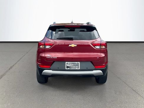 Used 2024 Chevrolet TrailBlazer LT w/ Convenience Package FWD image 6