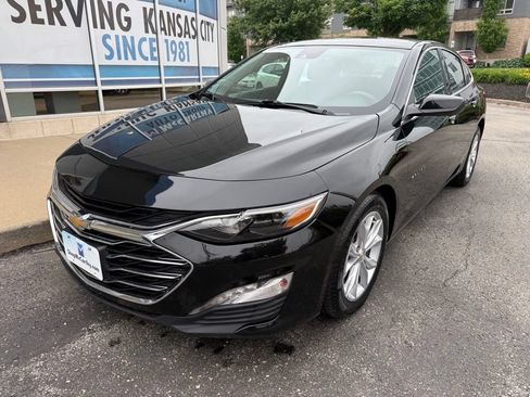 Used 2023 Chevrolet Malibu LT w/ Driver Confidence Package FWD image 9