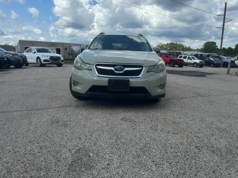 Used 2013 Subaru Crosstrek 2.0i Limited AWD/4WD image 2
