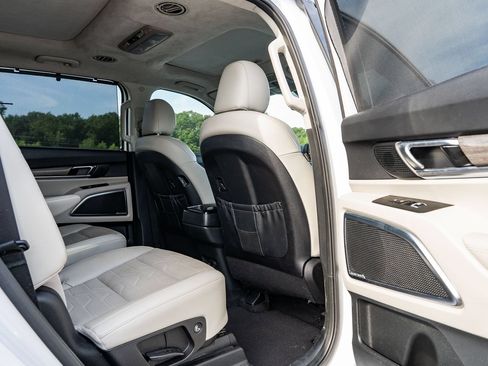 Used 2021 Kia Telluride SX w/ SX Prestige Package AWD/4WD image 13