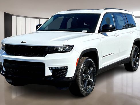 New 2025 Jeep Grand Cherokee L Limited w/ Black Appearance Package image 2