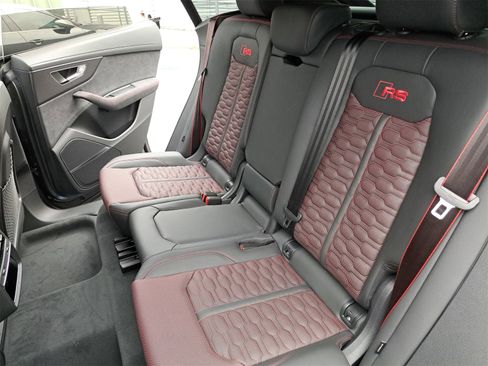 New 2025 Audi RS Q8 performance image 14