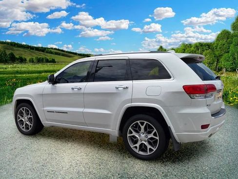 Certified 2021 Jeep Grand Cherokee Overland RWD image 4