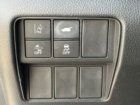 Used 2017 Honda CR-V EX-L image 18