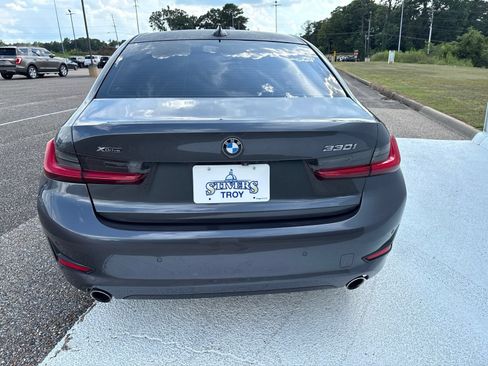 Used 2021 BMW 330i xDrive Sedan w/ Convenience Package AWD/4WD image 4