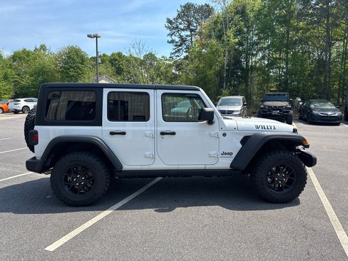 Used 2025 Jeep Wrangler Unlimited Sport S 4xe AWD/4WD image 4