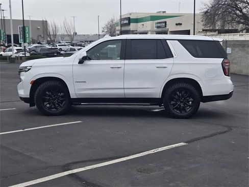 Used 2023 Chevrolet Tahoe LT w/ Luxury Package image 7