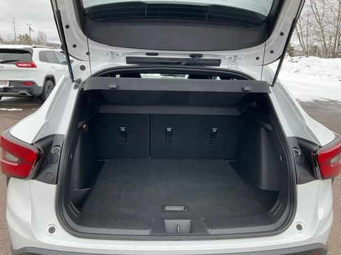 Used 2024 Chevrolet Trax RS w/ Driver Confidence Package image 26