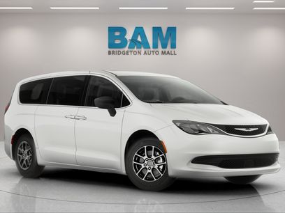 New 2027 Chrysler Pacifica LX