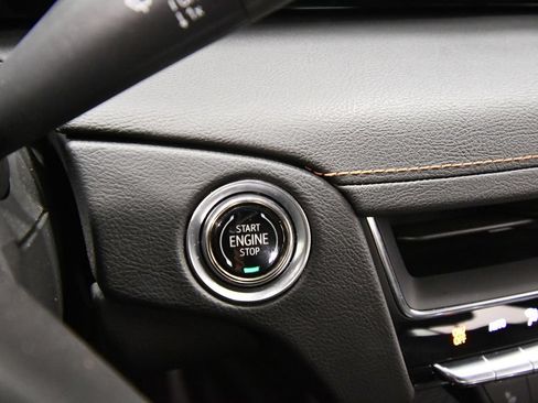 Used 2025 Cadillac CT5 V w/ Technology Package AWD/4WD image 25