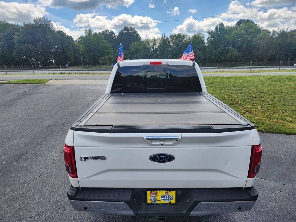 Used 2016 Ford F150 Lariat w/ Equipment Group 502A Luxury AWD/4WD image 9