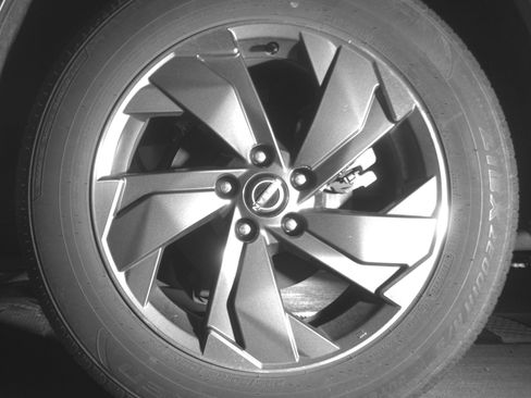 Used 2025 Nissan Rogue SV image 14