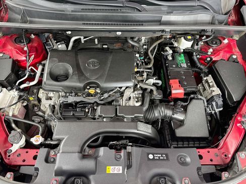 Certified 2021 Toyota RAV4 XLE Premium AWD/4WD image 32