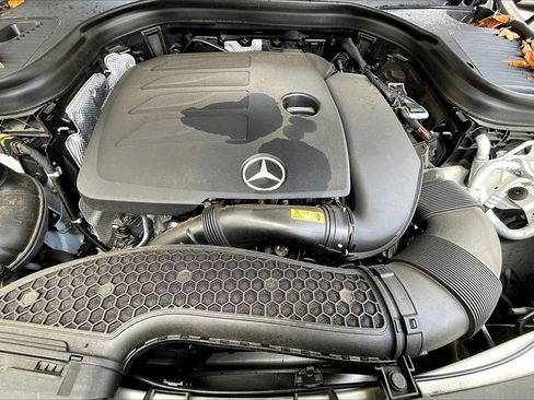 Certified 2021 Mercedes-Benz GLC 300 4MATIC image 9